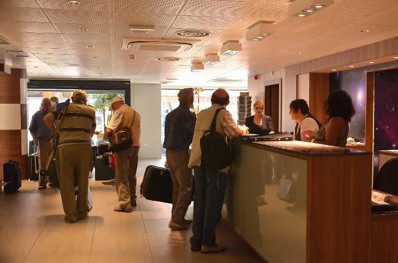 Hotel Arcades Lourdes 3*,